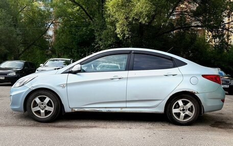 Hyundai Solaris II рестайлинг, 2011 год, 650 000 рублей, 7 фотография