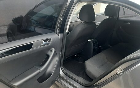 Volkswagen Jetta VI, 2014 год, 1 700 000 рублей, 16 фотография