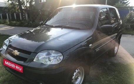 Chevrolet Niva I рестайлинг, 2016 год, 697 000 рублей, 9 фотография