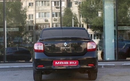 Renault Logan II, 2018 год, 950 000 рублей, 6 фотография