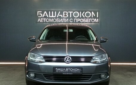 Volkswagen Jetta VI, 2014 год, 949 000 рублей, 2 фотография