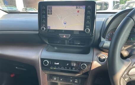 Toyota Yaris Cross, 2021 год, 1 340 300 рублей, 12 фотография