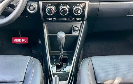 Toyota Yaris, 2022 год, 1 520 000 рублей, 13 фотография