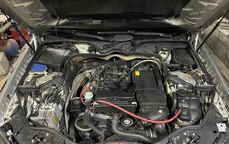 Mercedes-Benz E-Класс, 2004 год, 500 000 рублей, 9 фотография