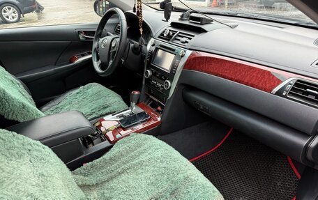 Toyota Camry, 2013 год, 1 800 000 рублей, 8 фотография