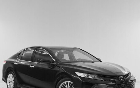 Toyota Camry, 2019 год, 2 500 000 рублей, 3 фотография