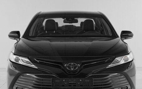 Toyota Camry, 2019 год, 2 500 000 рублей, 2 фотография