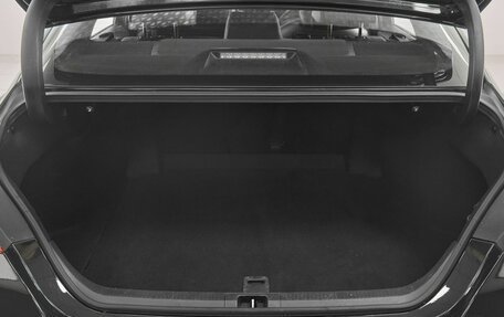 Toyota Camry, 2019 год, 2 500 000 рублей, 18 фотография