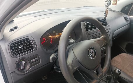 Volkswagen Polo VI (EU Market), 2018 год, 1 050 000 рублей, 8 фотография