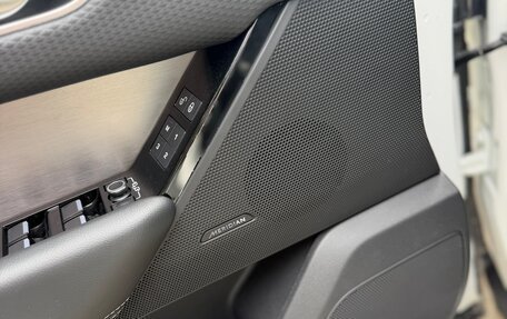 Land Rover Range Rover Velar I, 2018 год, 3 799 999 рублей, 10 фотография