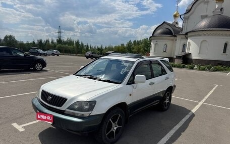 Toyota Harrier, 1999 год, 650 000 рублей, 1 фотография