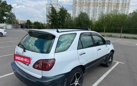 Toyota Harrier, 1999 год, 650 000 рублей, 9 фотография