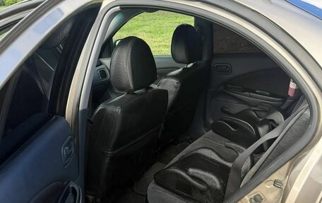 Nissan Almera, 2005 год, 285 000 рублей, 10 фотография