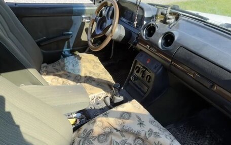 Mercedes-Benz W123, 1982 год, 350 000 рублей, 3 фотография