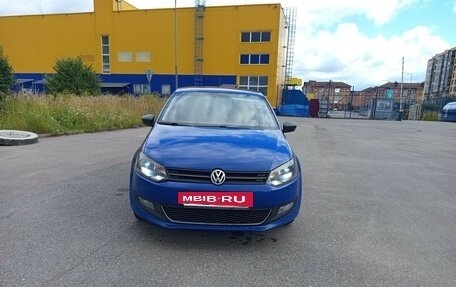 Volkswagen Polo VI (EU Market), 2011 год, 489 000 рублей, 2 фотография