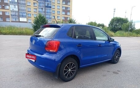 Volkswagen Polo VI (EU Market), 2011 год, 489 000 рублей, 6 фотография
