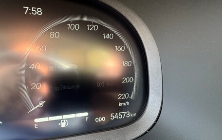 Toyota RAV4, 2024 год, 3 550 000 рублей, 9 фотография