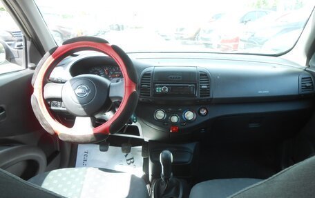 Nissan Micra III, 2004 год, 310 000 рублей, 6 фотография