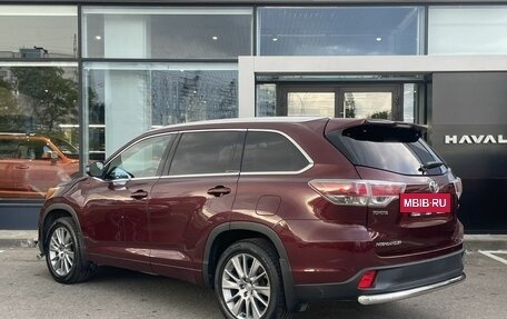 Toyota Highlander III, 2014 год, 2 479 000 рублей, 7 фотография