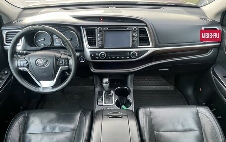 Toyota Highlander III, 2014 год, 2 479 000 рублей, 10 фотография