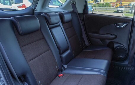 Honda Fit Shuttle I рестайлинг, 2013 год, 1 070 000 рублей, 13 фотография
