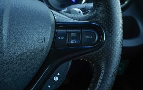 Honda Fit Shuttle I рестайлинг, 2013 год, 1 070 000 рублей, 21 фотография