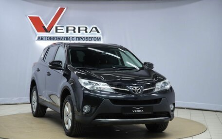 Toyota RAV4, 2013 год, 1 990 000 рублей, 3 фотография
