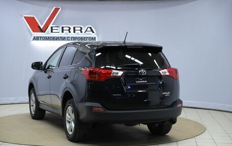 Toyota RAV4, 2013 год, 1 990 000 рублей, 7 фотография