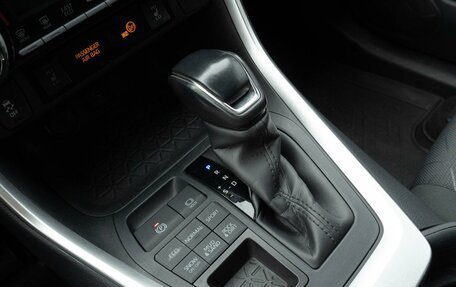 Toyota RAV4, 2020 год, 3 500 000 рублей, 18 фотография
