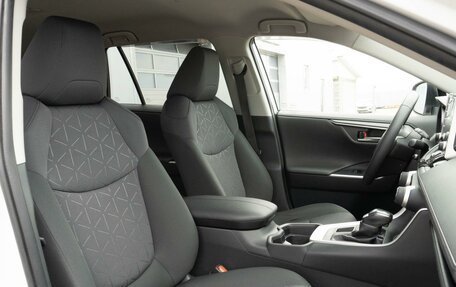 Toyota RAV4, 2020 год, 3 500 000 рублей, 13 фотография