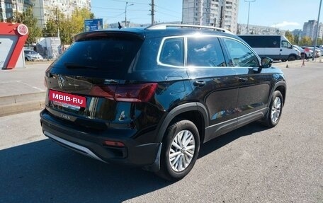 Volkswagen Taos, 2021 год, 2 286 900 рублей, 3 фотография