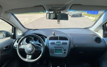 SEAT Toledo III, 2008 год, 600 000 рублей, 8 фотография
