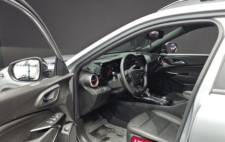Chevrolet Trax, 2023 год, 1 800 000 рублей, 5 фотография