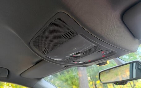 Audi A4, 2015 год, 1 575 000 рублей, 24 фотография