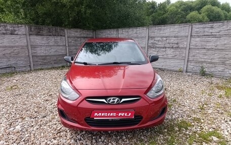Hyundai Solaris II рестайлинг, 2011 год, 597 000 рублей, 2 фотография