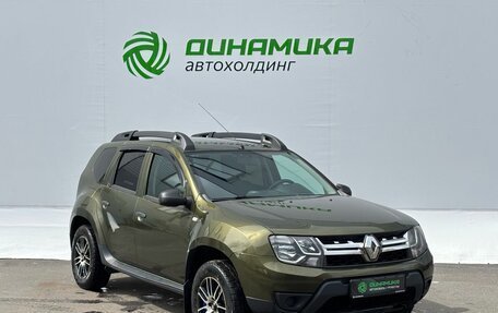 Renault Duster I рестайлинг, 2017 год, 1 370 000 рублей, 3 фотография