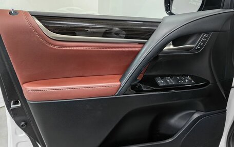 Lexus LX III, 2016 год, 8 300 000 рублей, 20 фотография