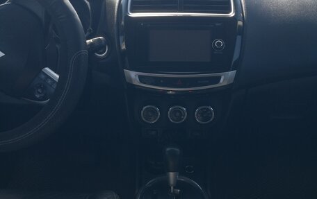 Mitsubishi ASX I рестайлинг, 2014 год, 1 300 000 рублей, 11 фотография