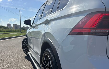 Volkswagen Tiguan II, 2018 год, 2 900 000 рублей, 3 фотография