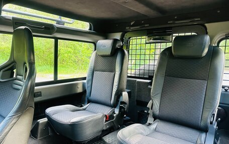 Land Rover Defender I, 2008 год, 3 200 000 рублей, 14 фотография