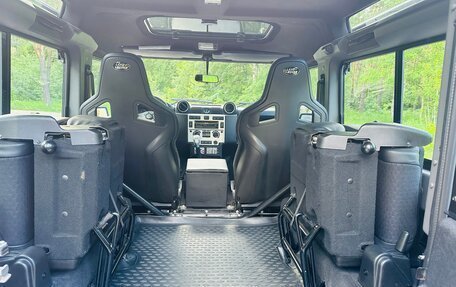 Land Rover Defender I, 2008 год, 3 200 000 рублей, 17 фотография