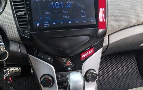 Chevrolet Cruze II, 2009 год, 650 000 рублей, 13 фотография