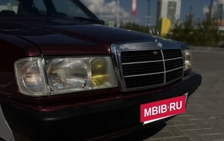 Mercedes-Benz 190 (W201), 1992 год, 1 050 000 рублей, 7 фотография