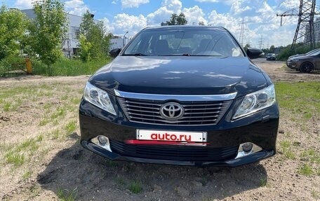 Toyota Camry, 2013 год, 1 430 000 рублей, 2 фотография