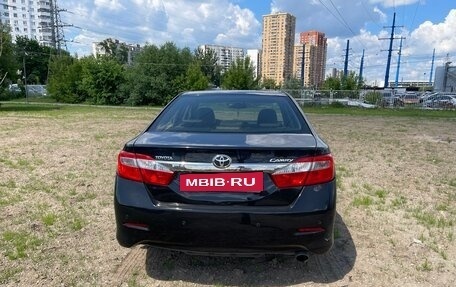 Toyota Camry, 2013 год, 1 430 000 рублей, 8 фотография