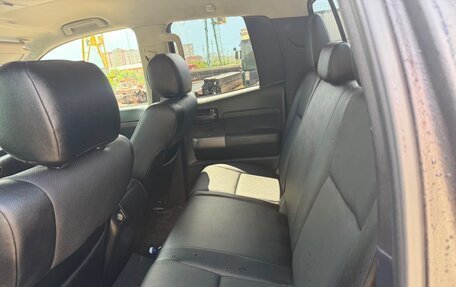 Toyota Tundra II, 2012 год, 3 150 000 рублей, 11 фотография