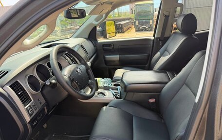 Toyota Tundra II, 2012 год, 3 150 000 рублей, 14 фотография