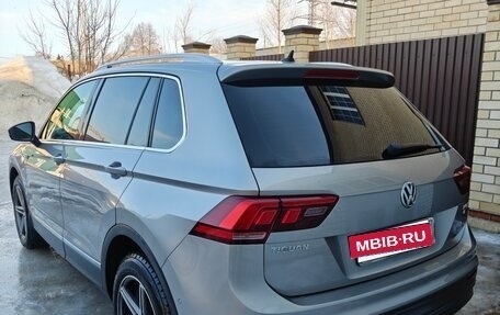 Volkswagen Tiguan II, 2017 год, 2 300 000 рублей, 7 фотография