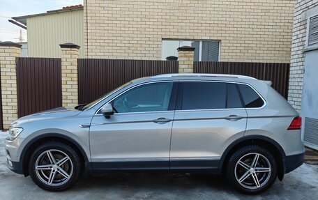 Volkswagen Tiguan II, 2017 год, 2 300 000 рублей, 8 фотография