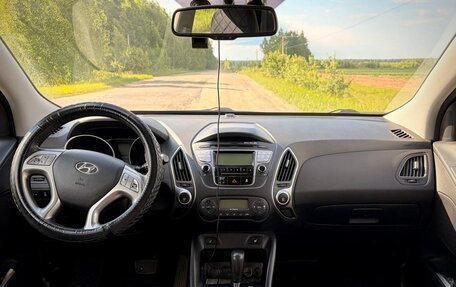 Hyundai ix35 I рестайлинг, 2012 год, 1 250 000 рублей, 4 фотография